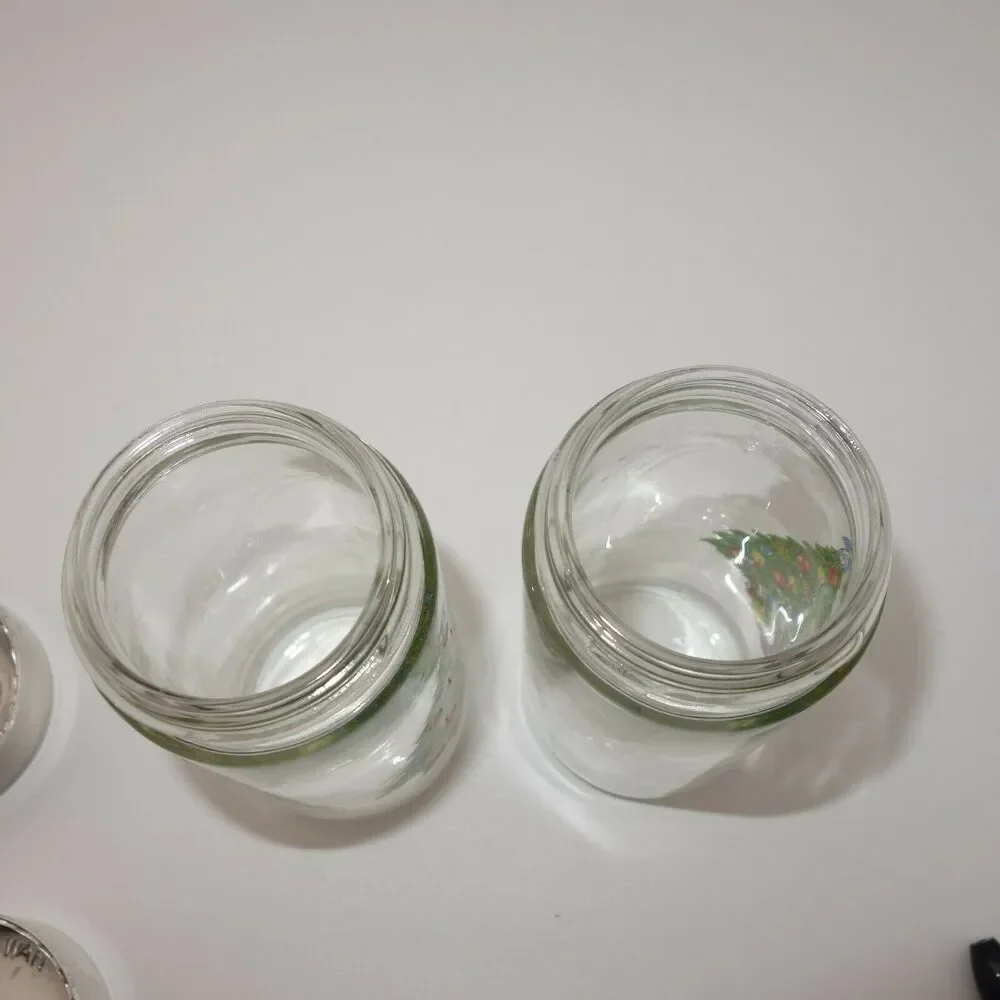 Vintage Salt and Pepper Shakers Holiday Clear Glass with Christmas Tree - Picture 7 of 7